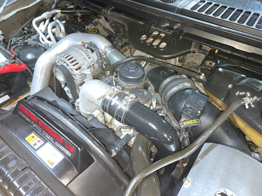 2005 Ford Excursion 137" WB 6.0L Limited 4WD - 22991761 - 94