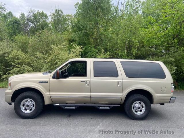 2005 Ford Excursion 137" WB 6.0L Limited 4WD - 22442625 - 2