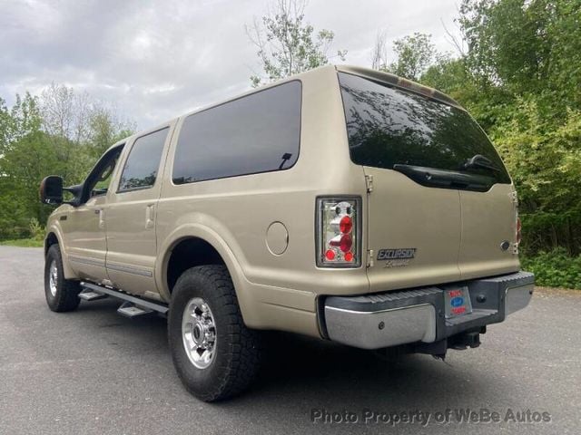 2005 Ford Excursion 137" WB 6.0L Limited 4WD - 22442625 - 4