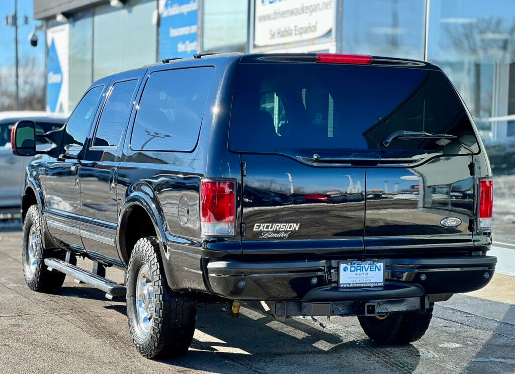 2005 Ford Excursion 137" WB 6.8L Limited 4WD - 22961186 - 29