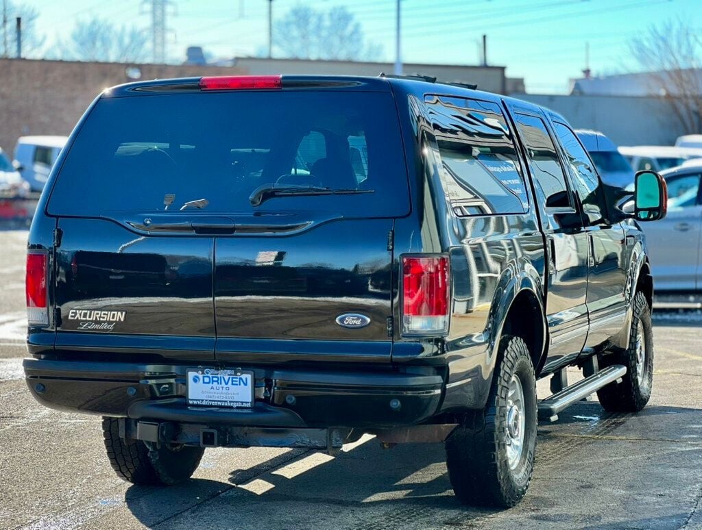 2005 Ford Excursion 137" WB 6.8L Limited 4WD - 22961186 - 31
