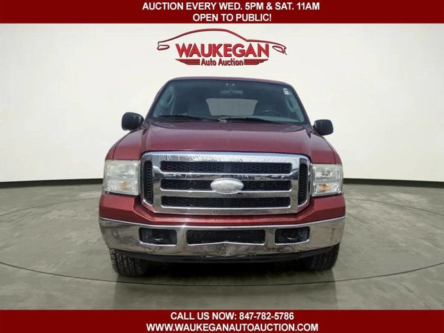 2005 Ford Excursion 137" WB 6.8L XLT 4WD - 22994638 - 1