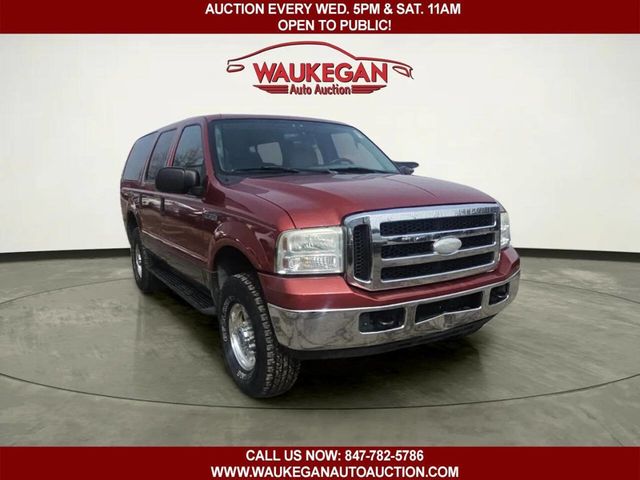 2005 Ford Excursion 137" WB 6.8L XLT 4WD - 22994638 - 2