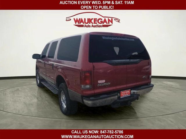 2005 Ford Excursion 137" WB 6.8L XLT 4WD - 22994638 - 5