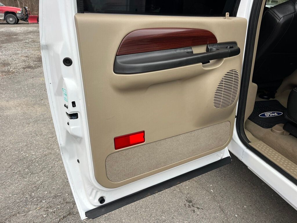 2005 Ford Excursion Eddie Bauer Powerstroke Turbo Diesel 4x4 - 22949196 - 22