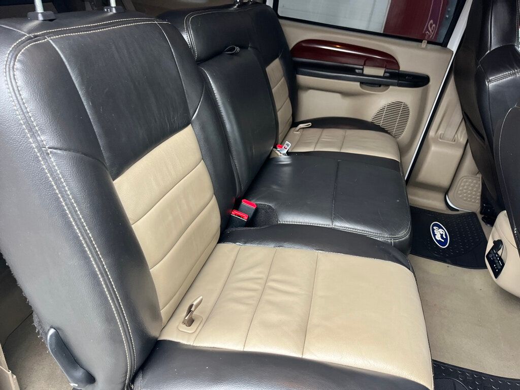 2005 Ford Excursion Eddie Bauer Powerstroke Turbo Diesel 4x4 - 22949196 - 36