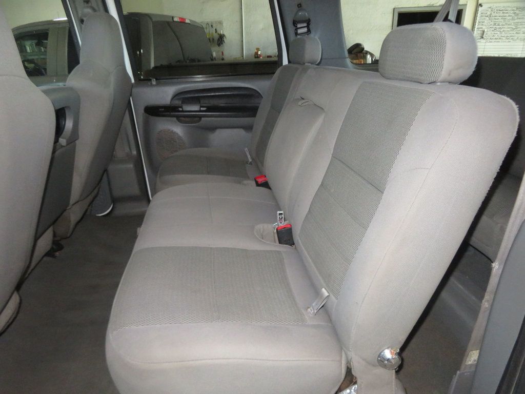 2005 Ford Excursion EXTRA CLEAN 4X4 EXCURSION LOW MILES ONLY 125K THIRD ROW SEATING  - 22951509 - 25