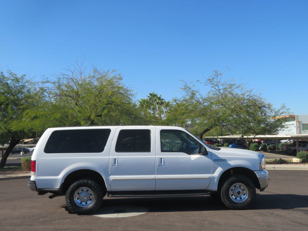 2005 Ford Excursion EXTRA CLEAN 4X4 EXCURSION LOW MILES ONLY 125K THIRD ROW SEATING  - 22951509 - 2