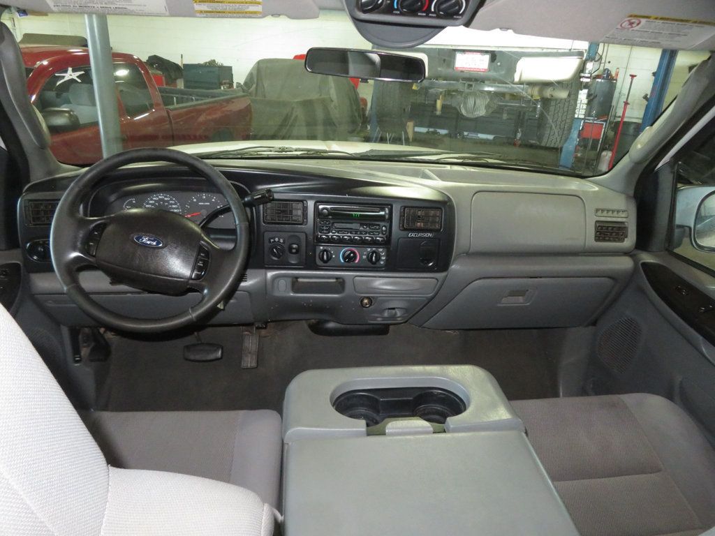 2005 Ford Excursion EXTRA CLEAN 4X4 EXCURSION LOW MILES ONLY 125K THIRD ROW SEATING  - 22951509 - 41