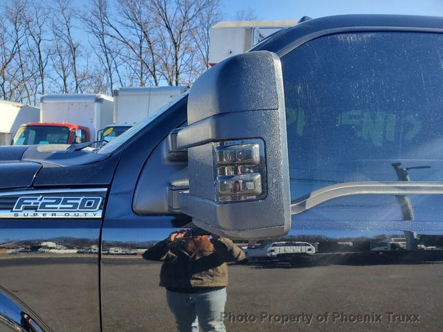 2005 Ford Excursion Lariat Eddie Bauer 4dr 4wd Crew Cab SUV 137'' wb - 21808968 - 11