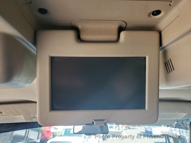 2005 Ford Excursion Lariat Eddie Bauer 4dr 4wd Crew Cab SUV 137'' wb - 21808968 - 19