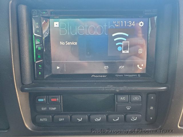 2005 Ford Excursion Lariat Eddie Bauer 4dr 4wd Crew Cab SUV 137'' wb - 21808968 - 24