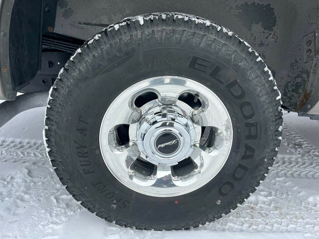 2005 Ford Excursion Limited V10 4x4 1-Owner - 22969113 - 10