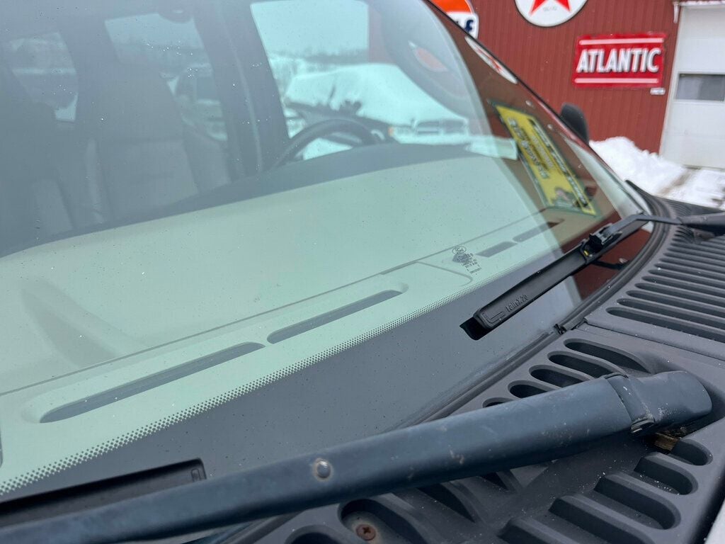 2005 Ford Excursion Limited V10 4x4 1-Owner - 22969113 - 15