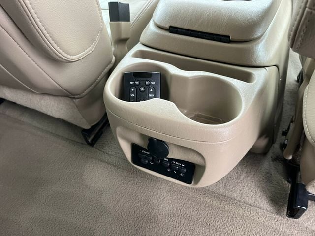 2005 Ford Excursion Limited V10 4x4 1-Owner - 22969113 - 18