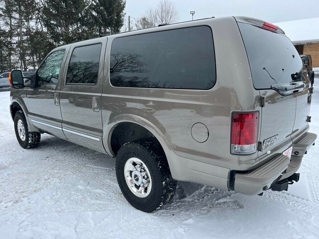 2005 Ford Excursion Limited V10 4x4 1-Owner - 22969113 - 4