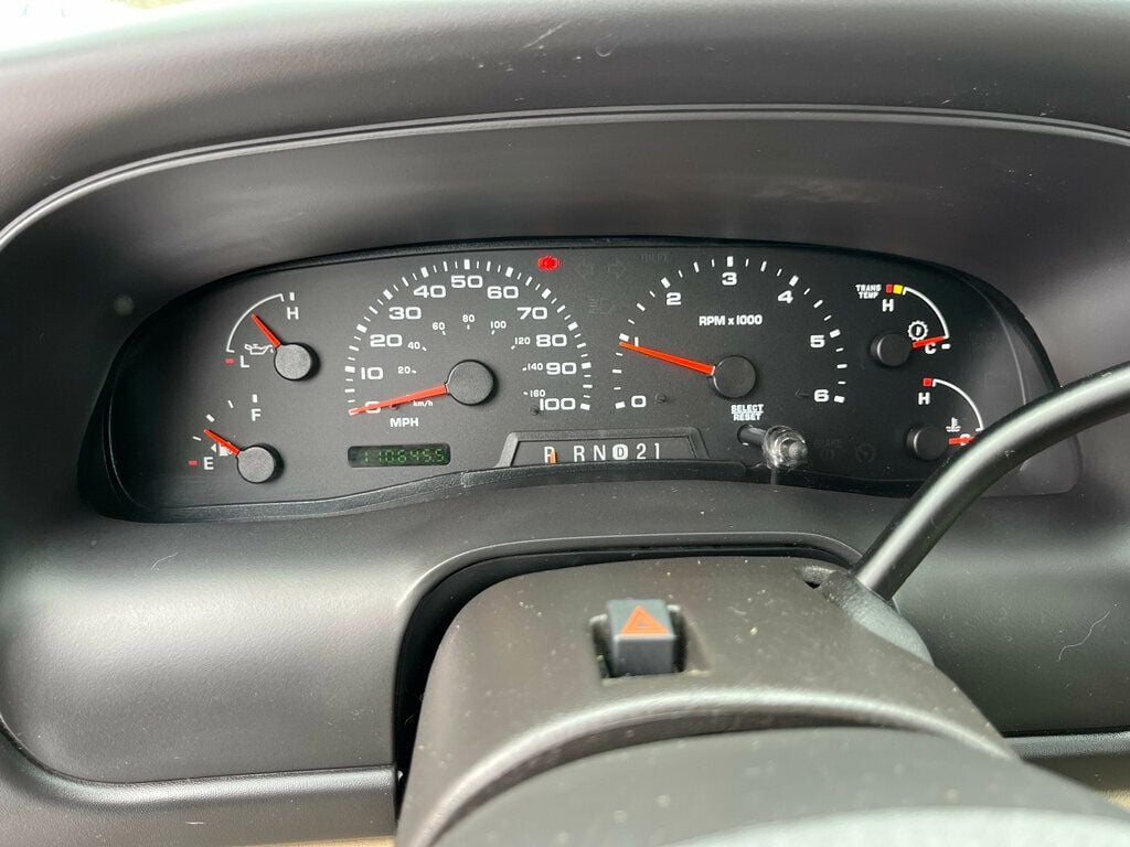 2005 Ford Excursion Limited V10 4x4 1-Owner - 22969113 - 50