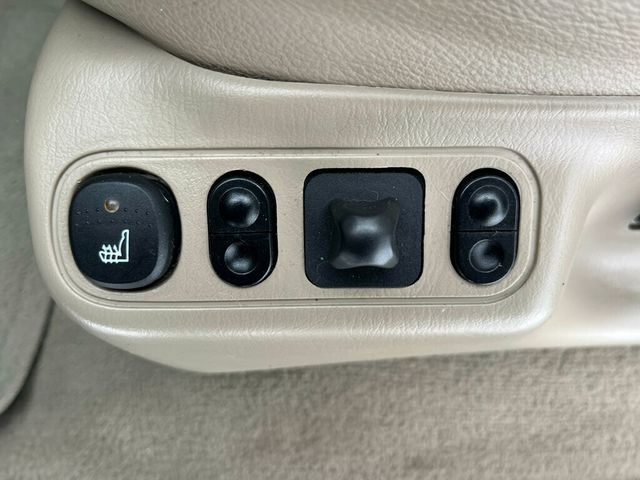 2005 Ford Excursion Limited V10 4x4 1-Owner - 22969113 - 57