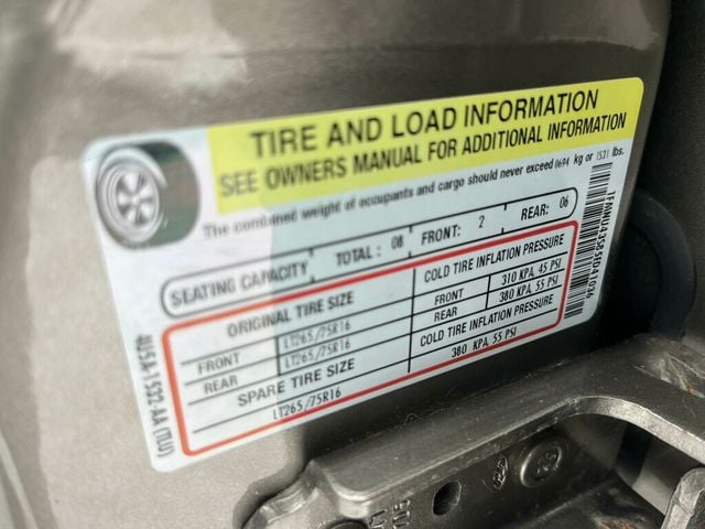 2005 Ford Excursion Limited V10 4x4 1-Owner - 22969113 - 58