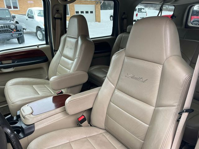 2005 Ford Excursion Limited V10 4x4 1-Owner - 22969113 - 63