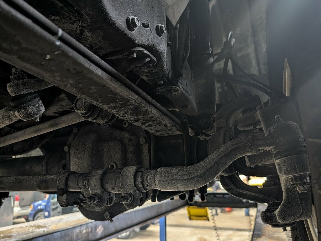 2005 Ford Excursion Limited V10 4x4 1-Owner - 22969113 - 71