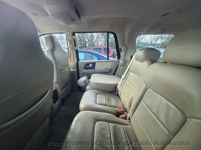 2005 Ford Expedition 5.4L XLT 4WD - 22733876 - 9