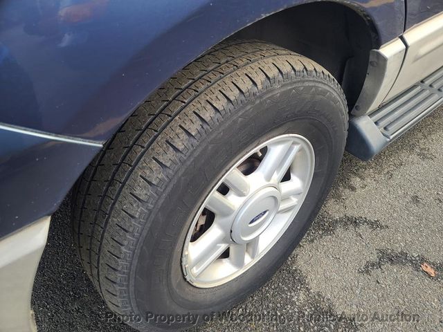 2005 Ford Expedition 5.4L XLT 4WD - 22733876 - 3