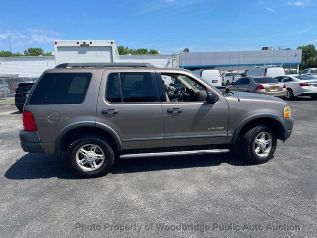 2005 Ford Explorer 4dr 114" WB 4.0L XLS - 23047469 - 1