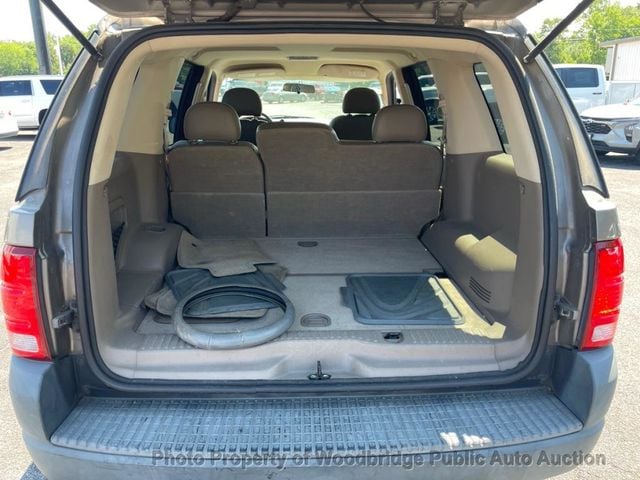 2005 Ford Explorer 4dr 114" WB 4.0L XLS - 23047469 - 7