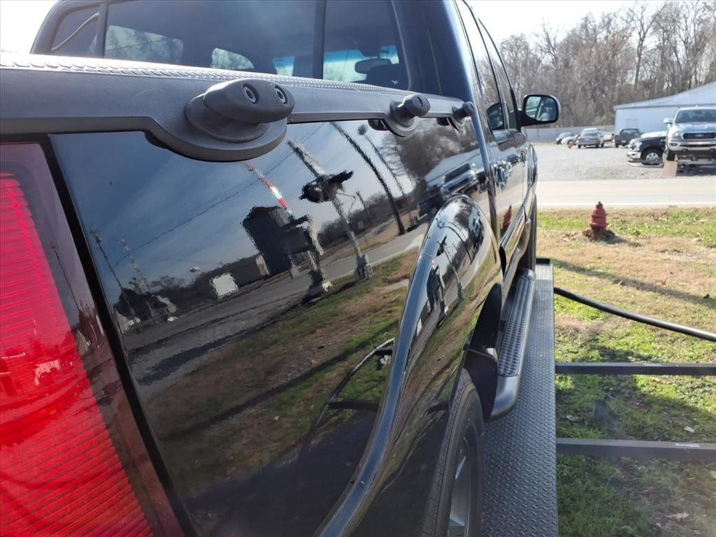 2005 Ford EXPLORER SPORT  - 22952288 - 17