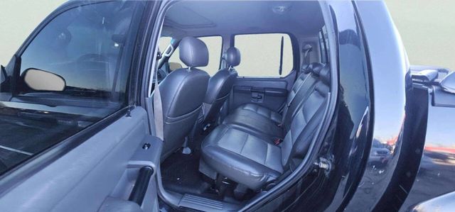 2005 Ford Explorer Sport Trac 4dr 126" WB 4WD XLT - 22996721 - 6