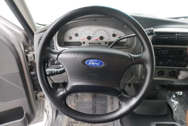 2005 Ford Explorer Sport Trac 4dr 126" WB Adrenalin - 23012676 - 15
