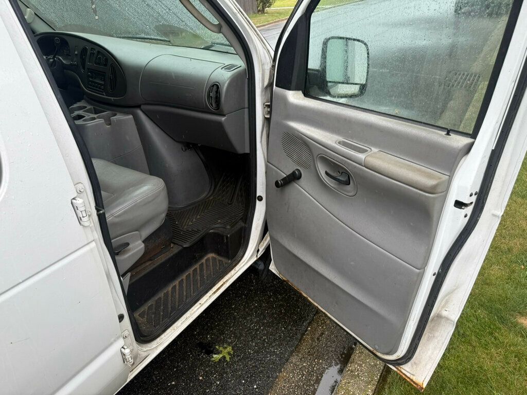 2005 Ford E-150 Cargo Van READY TO WORK OTHERS IN STOCK - 22903418 - 9