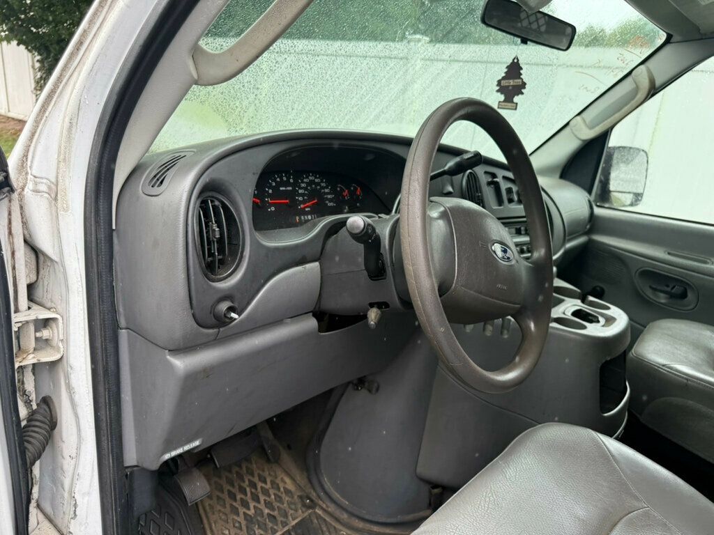 2005 Ford E-150 Cargo Van READY TO WORK OTHERS IN STOCK - 22903418 - 25