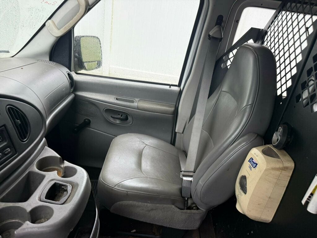 2005 Ford E-150 Cargo Van READY TO WORK OTHERS IN STOCK - 22903418 - 29