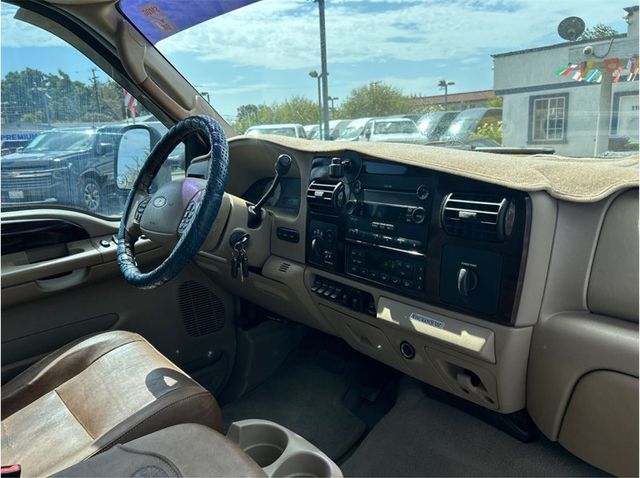 2005 Ford F350 Super Duty Crew Cab KING RANCH LONG BED 4X4 DIESEL 1 OWNER CLEAN - 23055291 - 33