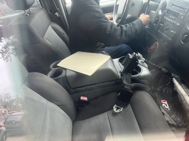 2005 Ford F-150  - 22896467 - 3