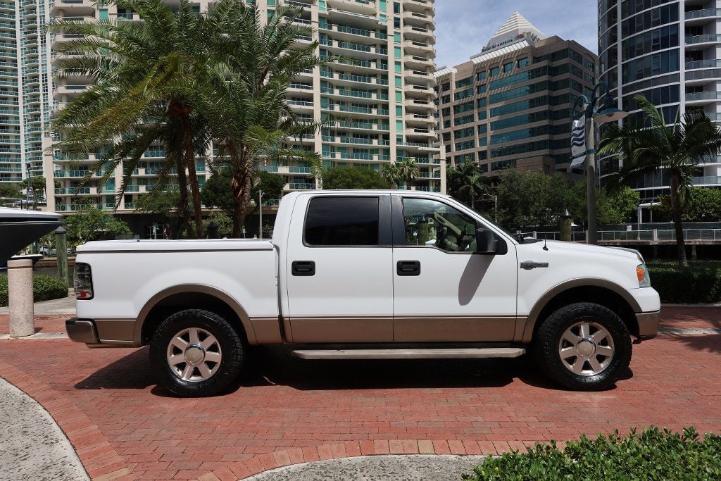 2005 Ford F-150 SuperCrew 139" King Ranch - 23064062 - 2