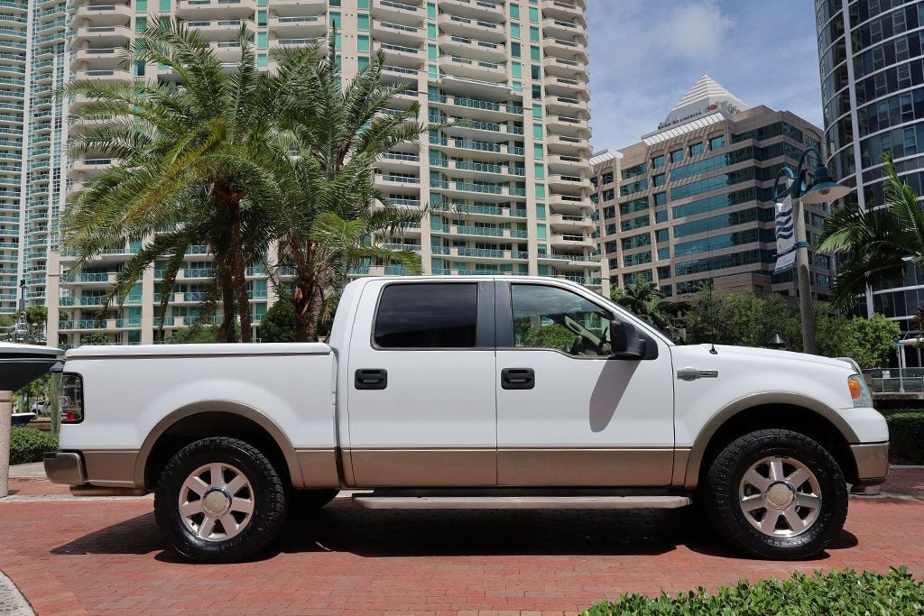 2005 Ford F-150 SuperCrew 139" King Ranch - 23064062 - 51