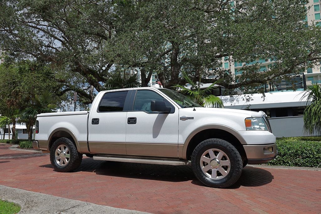 2005 Ford F-150 SuperCrew 139" King Ranch - 23064062 - 53