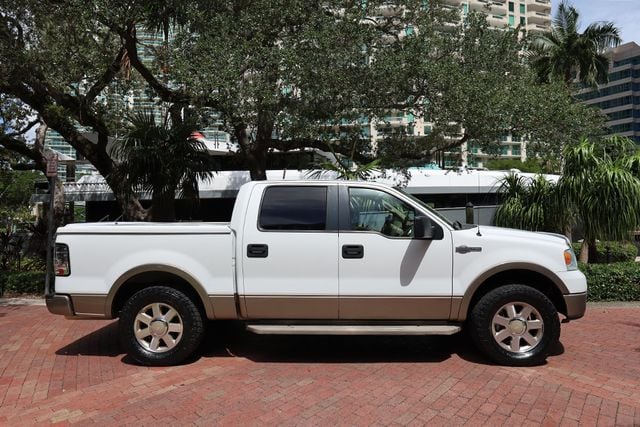 2005 Ford F-150 SuperCrew 139" King Ranch - 23064062 - 56