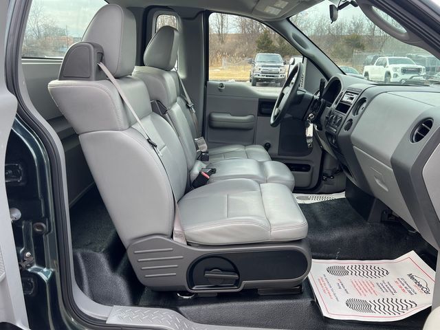 2005 Ford F-150 XL - 22992599 - 14