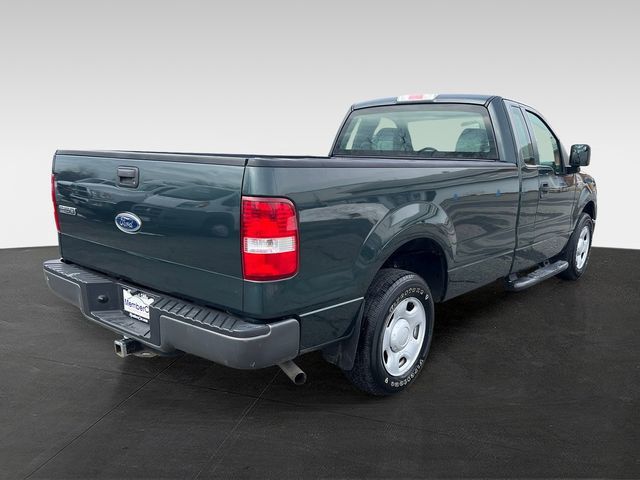 2005 Ford F-150 XL - 22992599 - 4