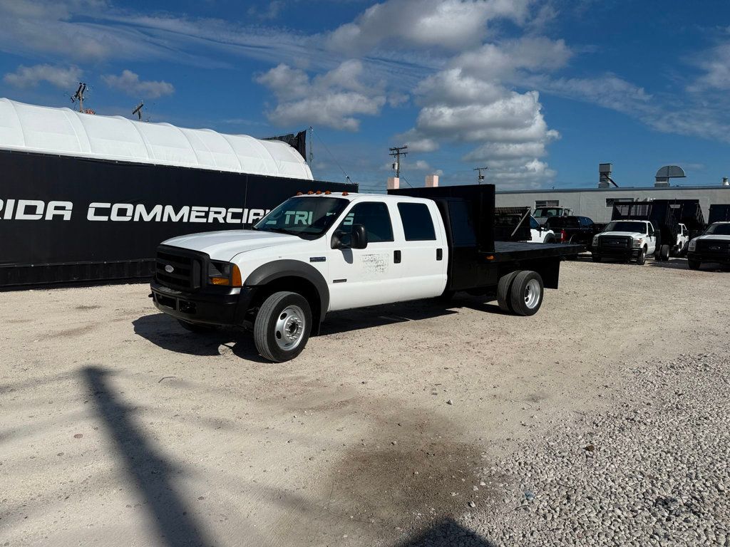 2005 Ford F-550 Crew Cab Flatbed  - 22943266 | Video 1