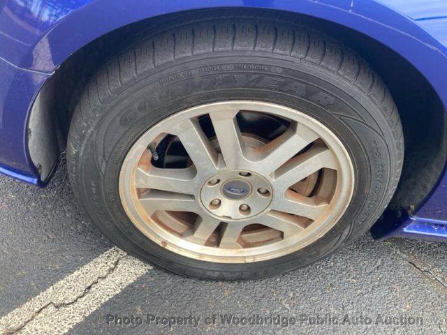 2005 Ford Mustang 2dr Convertible GT Deluxe - 22993683 - 14