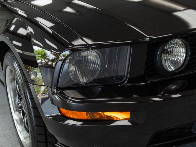 2005 Ford Mustang 2dr Convertible GT Deluxe - 23044298 - 10