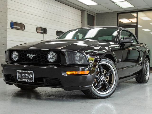 2005 Ford Mustang 2dr Convertible GT Deluxe - 23044298 - 1