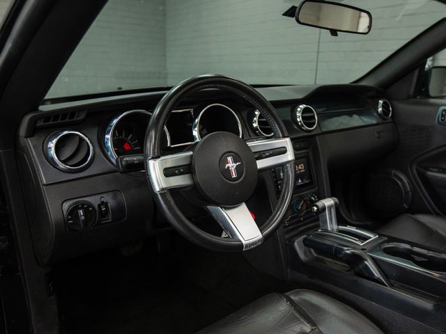 2005 Ford Mustang 2dr Convertible GT Deluxe - 23044298 - 19