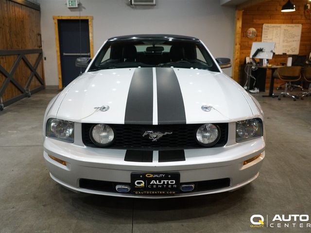 2005 Ford Mustang 2dr Convertible GT Deluxe - 22979233 - 1
