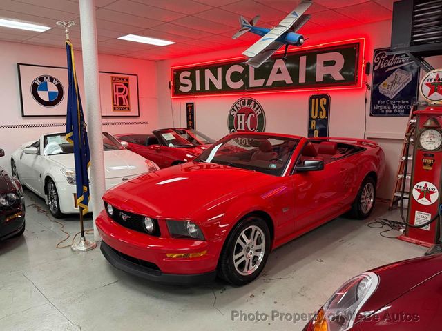 2005 Ford Mustang 2dr Convertible GT Premium - 23054639 - 2